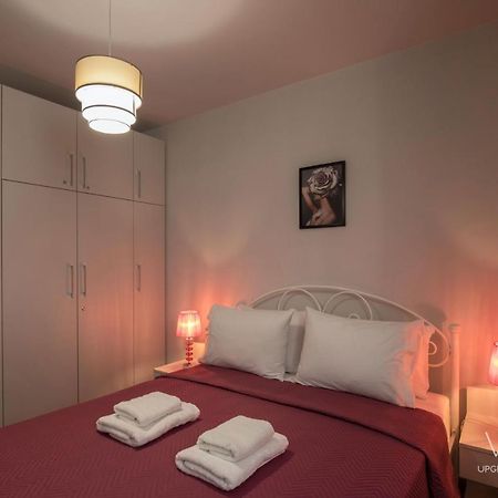 The Emerald City Central Apartment, 2-Bdrms เทสซาโลนิกิ ภายนอก รูปภาพ