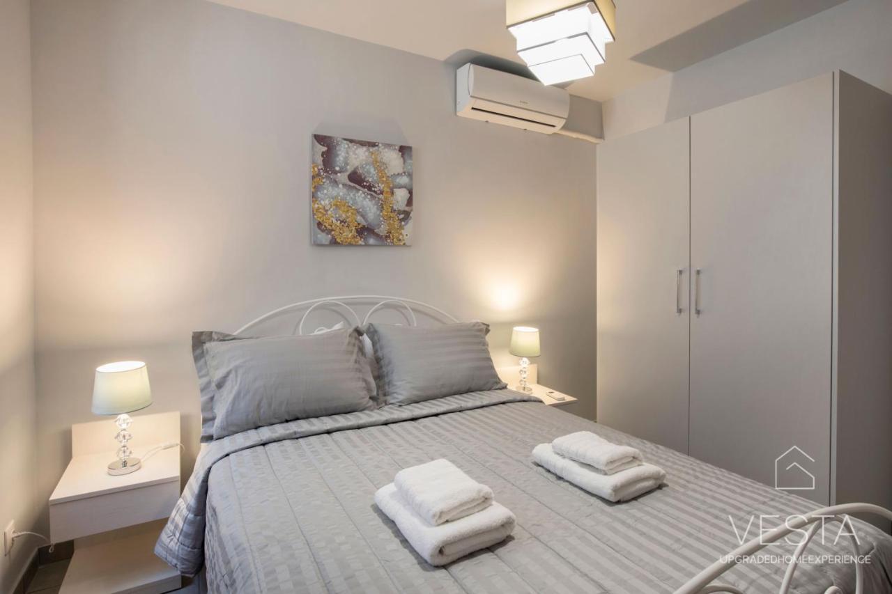 The Emerald City Central Apartment, 2-Bdrms เทสซาโลนิกิ ภายนอก รูปภาพ