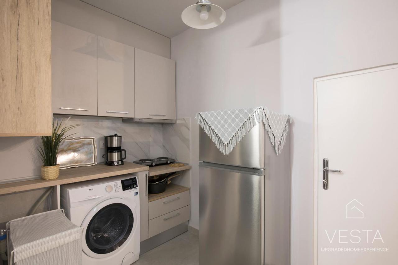 The Emerald City Central Apartment, 2-Bdrms เทสซาโลนิกิ ภายนอก รูปภาพ