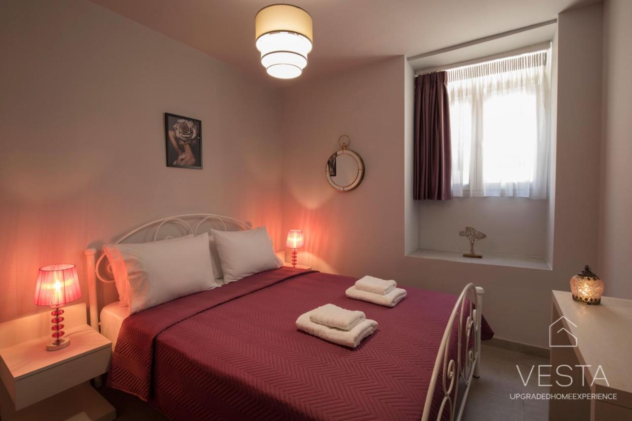 The Emerald City Central Apartment, 2-Bdrms เทสซาโลนิกิ ภายนอก รูปภาพ